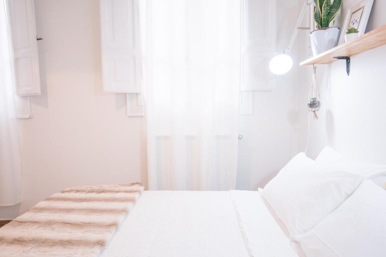 Minimalist Chic A Villanova 3Bdr - 2Bth - Wifi Cagliari Exteriör bild